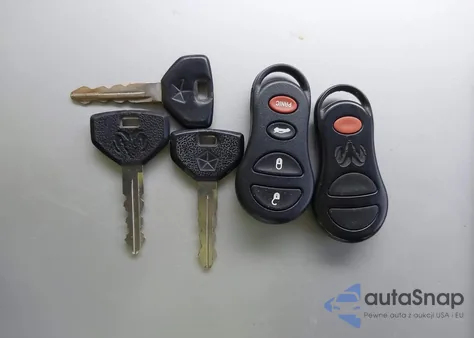 1999 Dodge Ram 1500 St из США, поврежденный, VIN 3B7HC13Y3XG206016